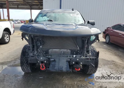 2022 Chevrolet Silverado Ltd K1500 Trail Boss Custom z USA, uszkodzony, nr VIN 3GCPYCEK3NG131302